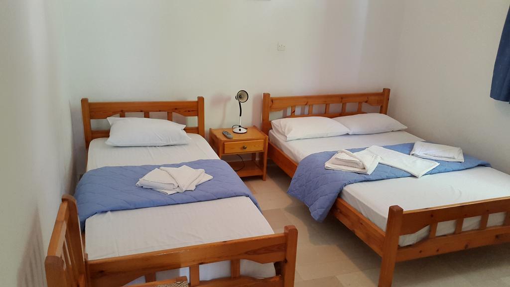 Esperides Hotel Paralia Agias Foteinis Bilik gambar